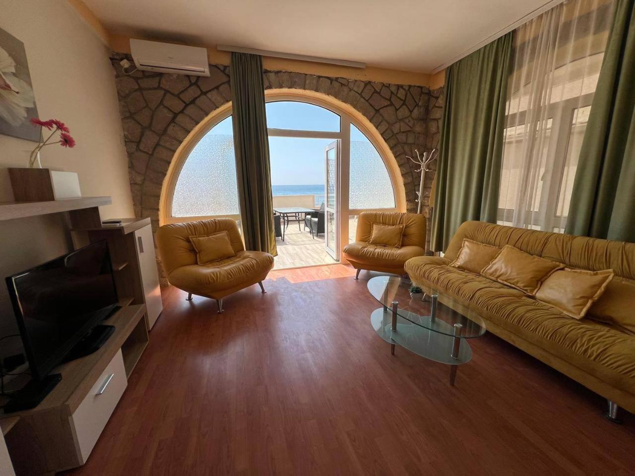 Apartmani Stari Grad Sutomore Exterior foto