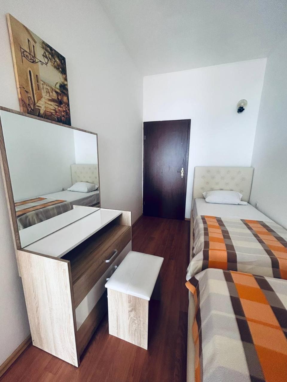 Apartmani Stari Grad Sutomore Exterior foto